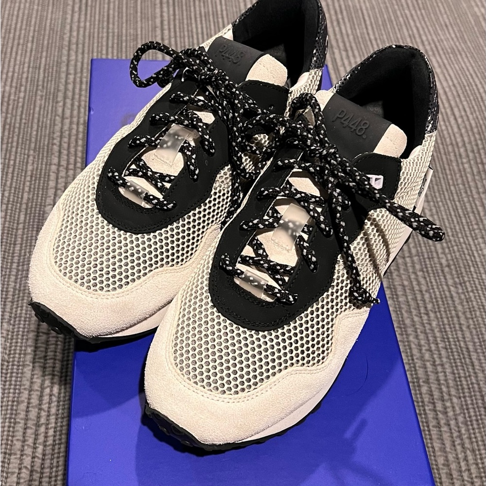 P448 Sneakers. Size 38